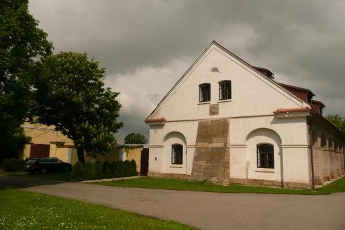 Statek Chmelovice in Kraliky, Czech Republic