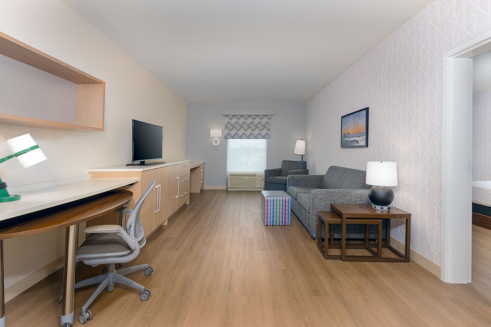 Home2 Suites by Hilton Nokomis Sarasota Casey Key - photo 12