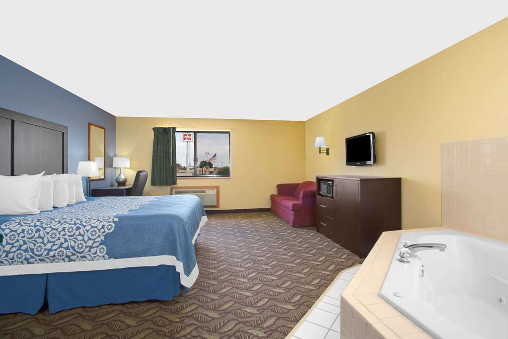 Days Inn by Wyndham North Platte - photo 6
