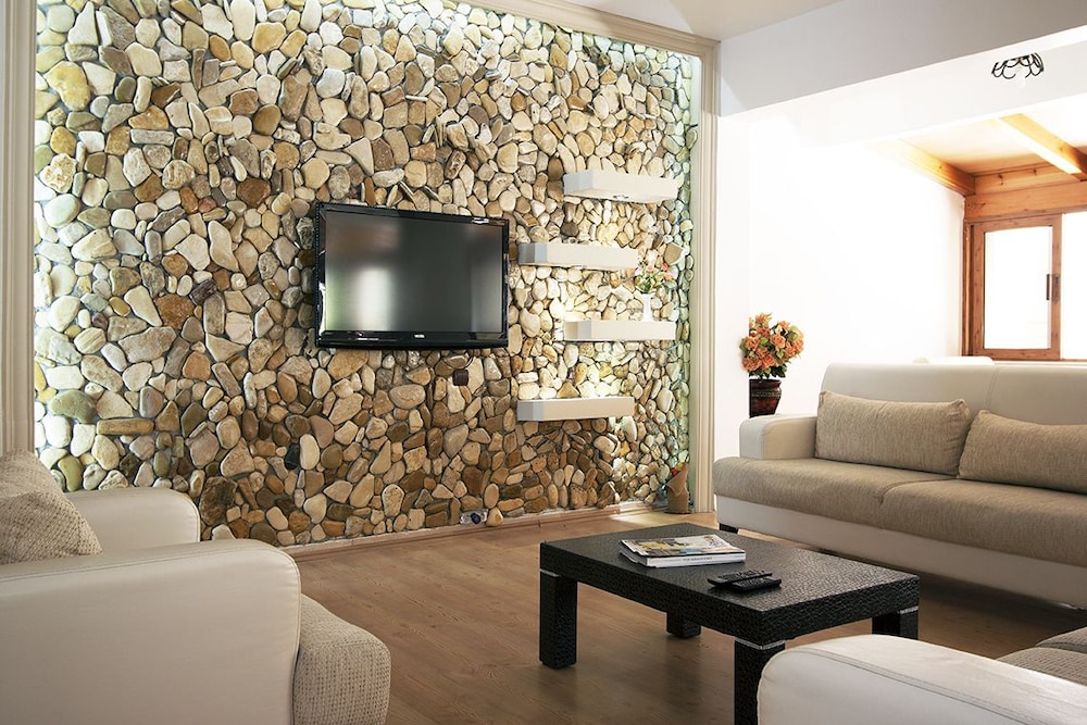 Koz Eren Otel in Cesme, Turkey