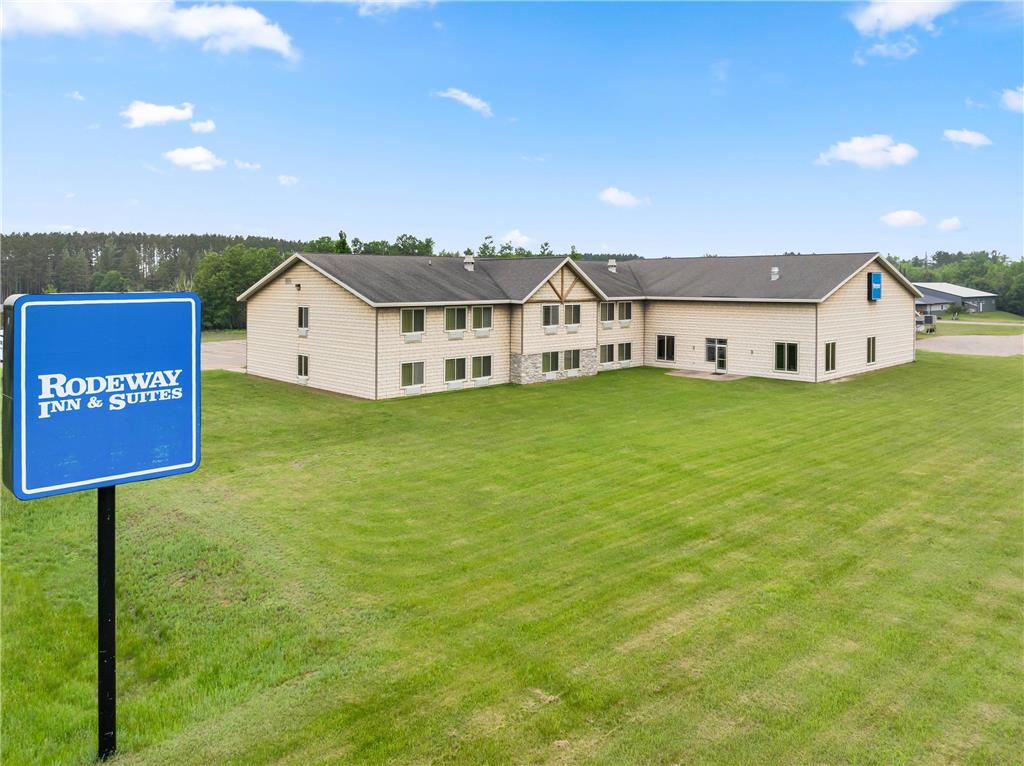 Rodeway Inn & Suites Tomahawk - photo 38