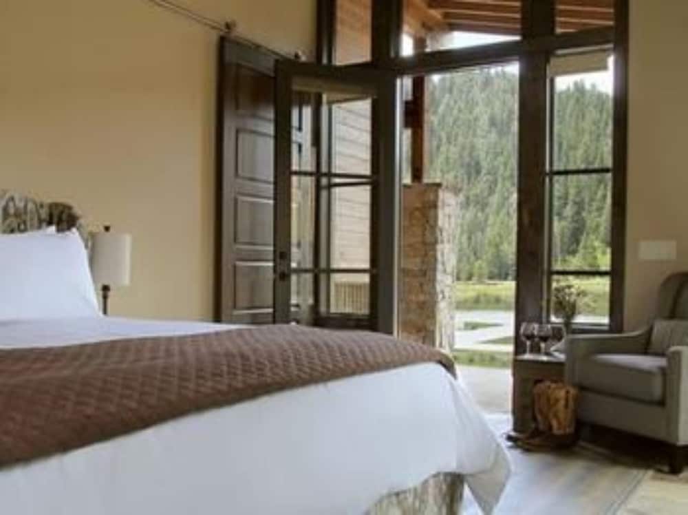 Highlands Ranch Resort - photo 17