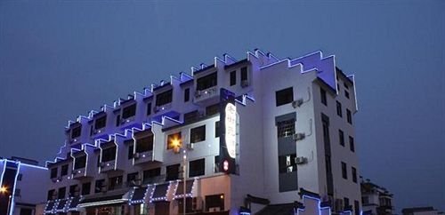 Laojieyuan Jingpin Hotel Huangshan - carbon neutral hotel in Huangshan