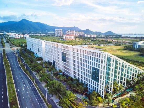 Beluga Sanya Discovery Ocean World in Sanya, People's Republic of China