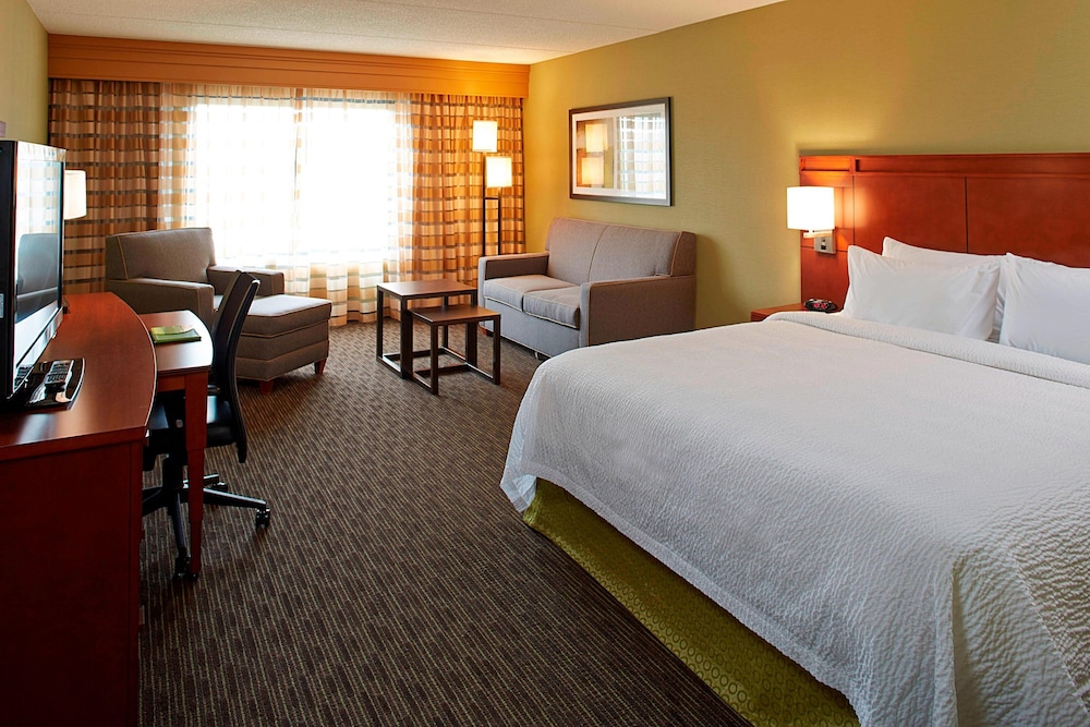 Courtyard by Marriott Ithaca Airport University - photo 7