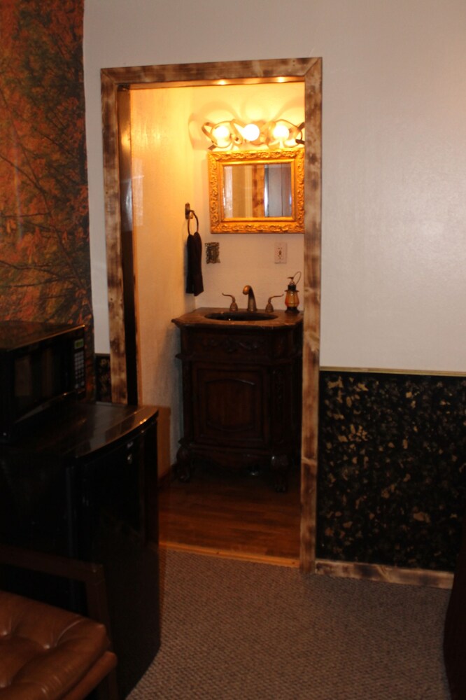 Black Bear Motel - photo 59