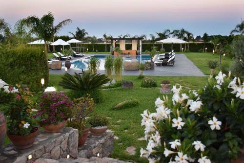 Villa Fenice — 4-Star Luxury Hotel in Calatabiano, Italy