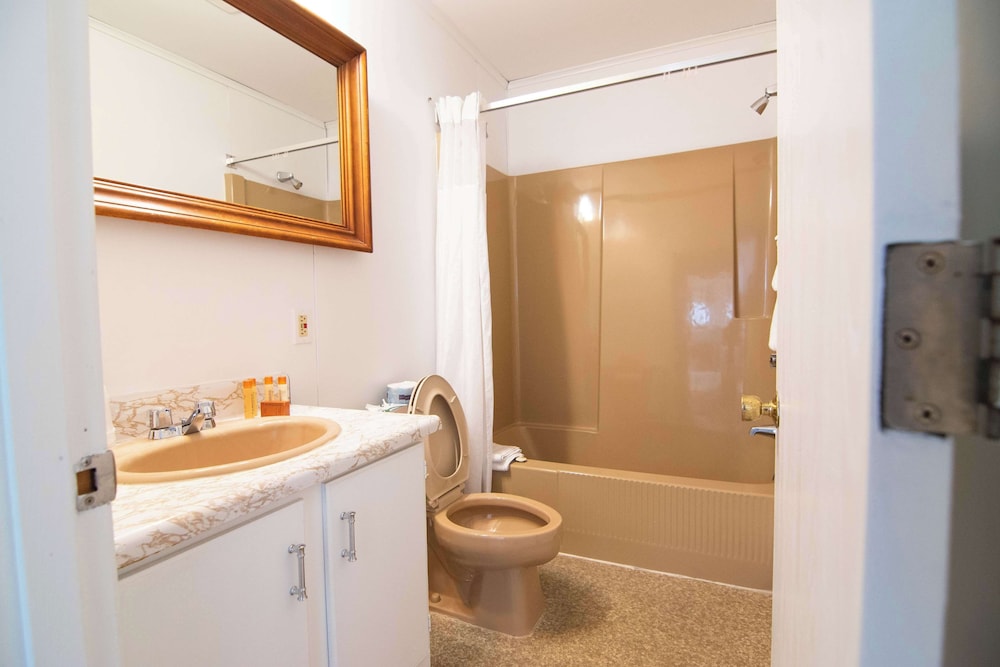 Ocean House Hotel & Motel - photo 124
