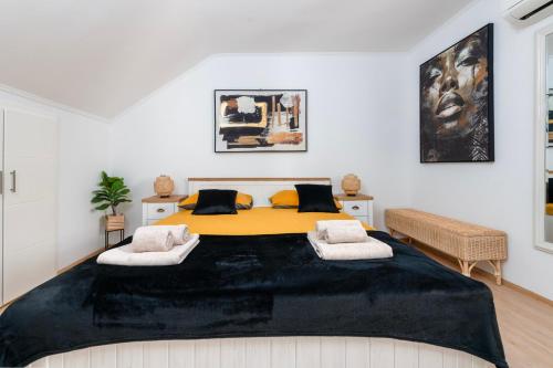 Apartment Ira