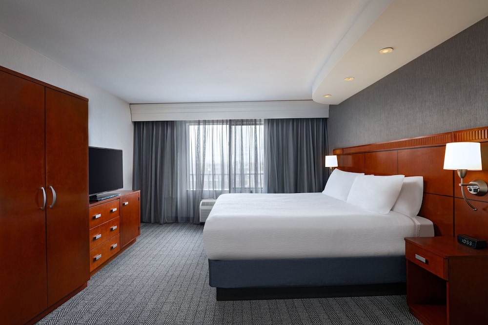 Courtyard by Marriott Boise West Meridian - photo 10