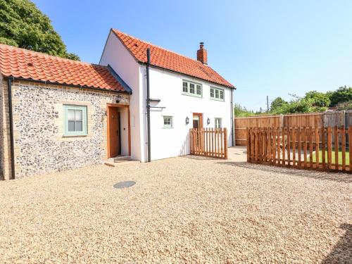 Postbox Cottage — 4-Star Luxury Hotel in Thetford, United Kingdom