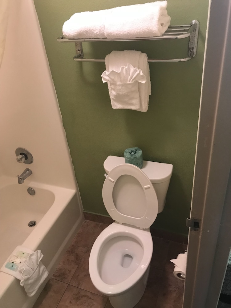 Quality Inn Elkton St. Augustine South - photo 43