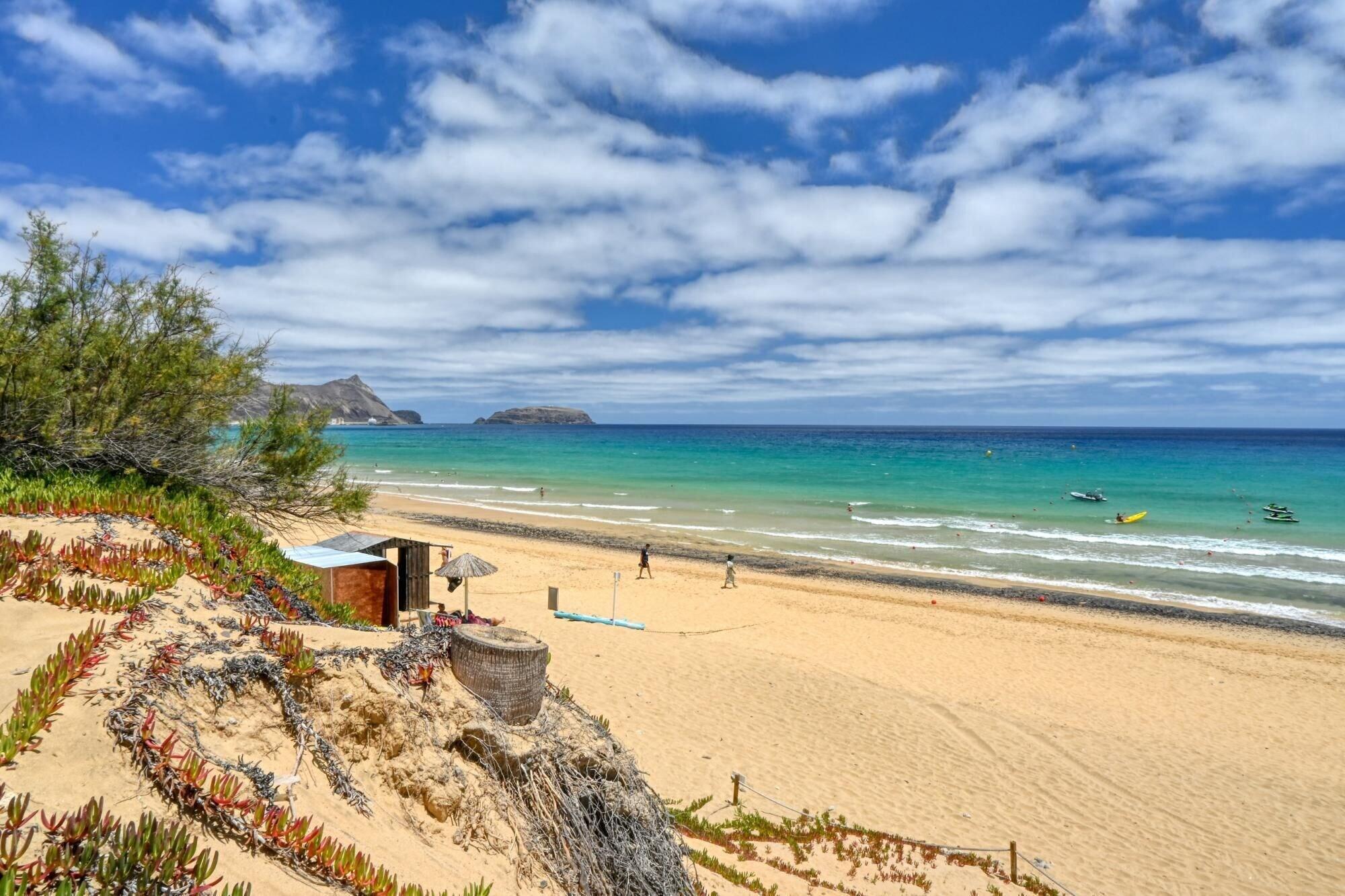 Porto Santo Pip House a Home in Madeira — 4-Star Luxury Hotel in Vila Baleira, Portugal