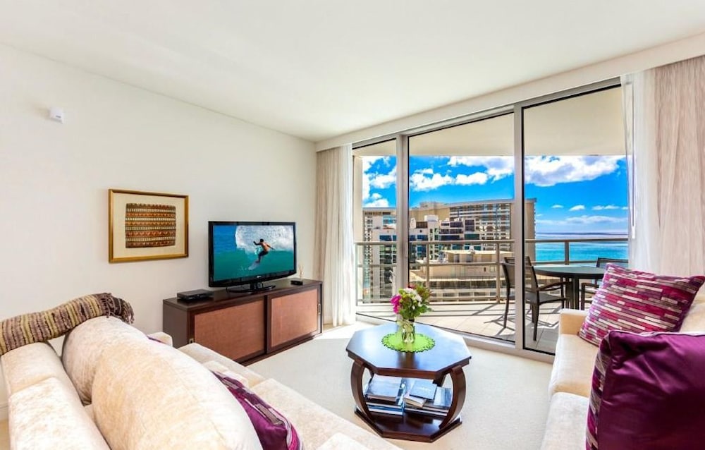 Jet Luxury at The Trump Waikiki - photo 39