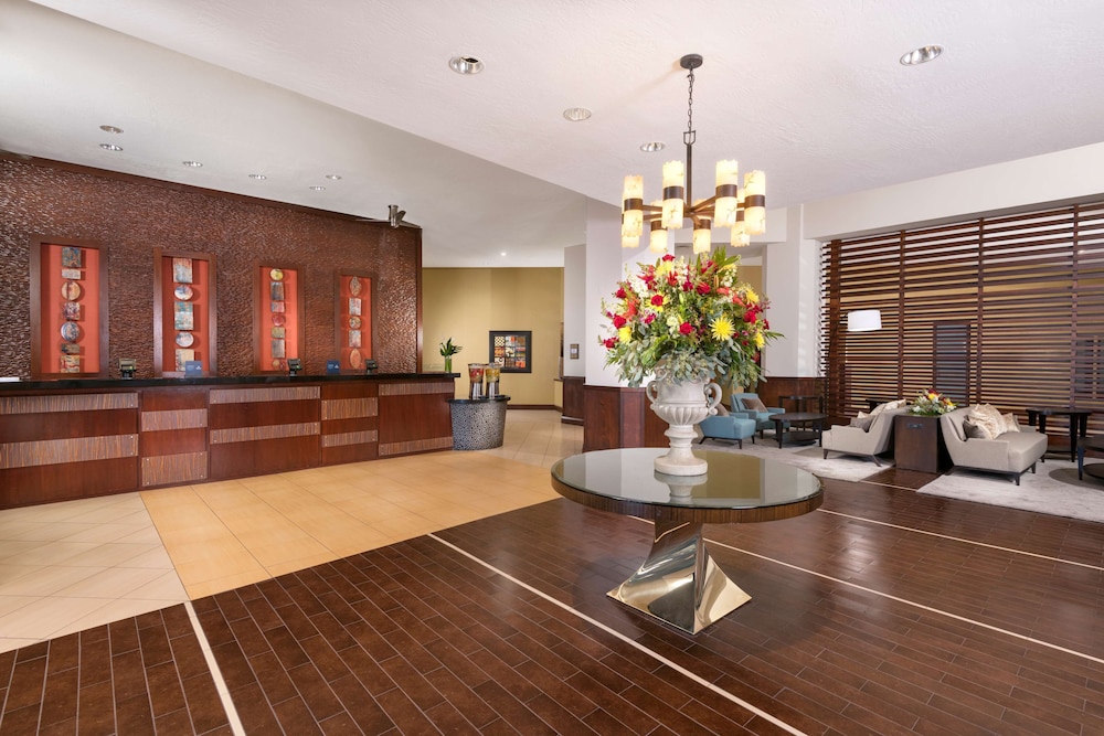 DoubleTree by Hilton Phoenix Mesa - photo 6