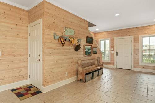 Marsh Madness by Oak Island Accommodations - photo 39