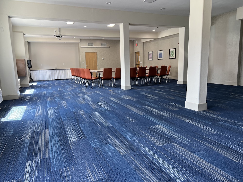 Holiday Inn Express Hotel & Suites South Padre Island by IHG - photo 40
