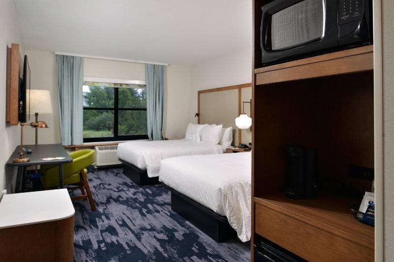 Fairfield Inn & Suites by Marriott Canton - photo 59