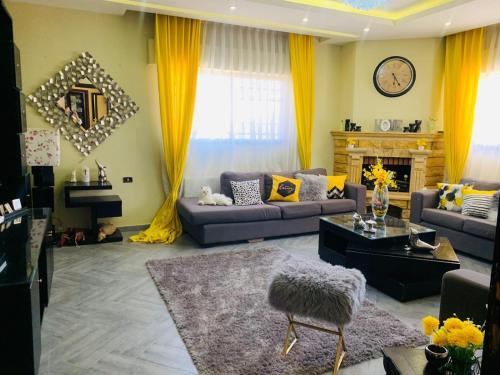 Laura's Stylish Villa — 4-Star Luxury Hotel in Madaba, Jordan