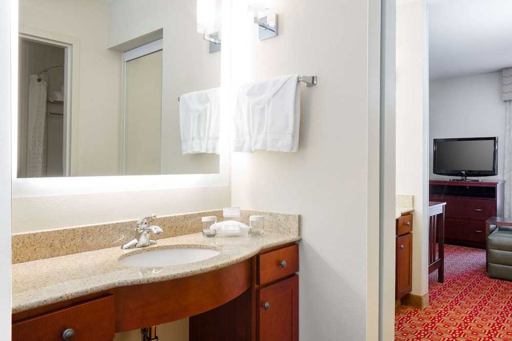 Homewood Suites by Hilton Anchorage - photo 29