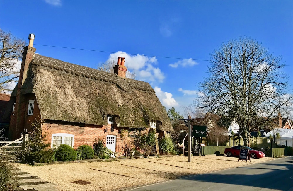 Thatched Cottage Hotel — Brockenhurst