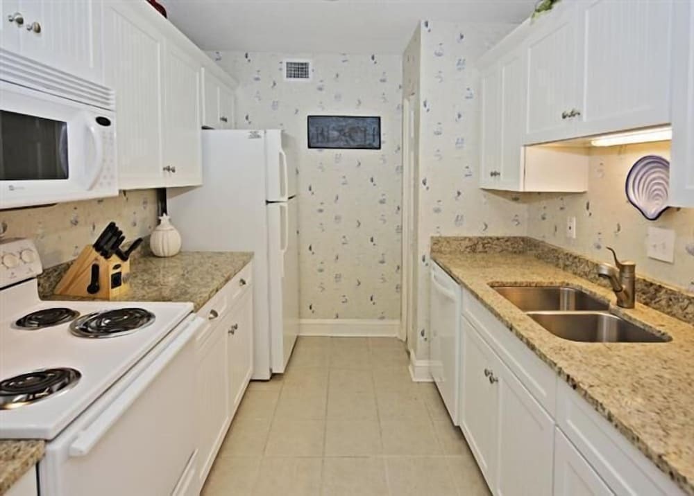 880 Ketch Court at The Sea Pines Resort - photo 10