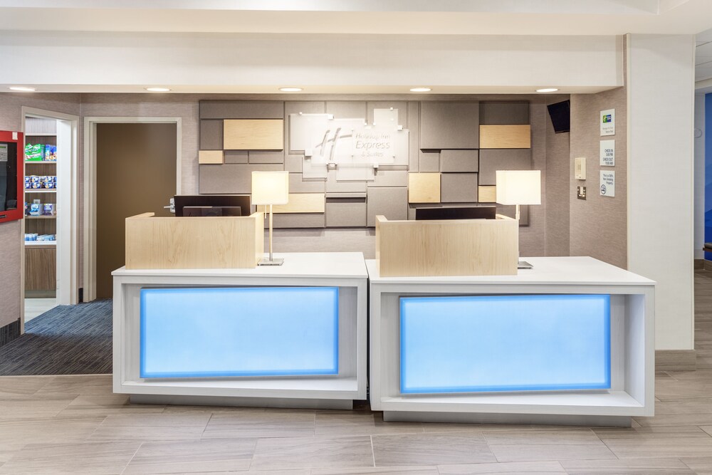 Holiday Inn Express Hotel & Suites Providence Woonsocket by IHG - photo 22