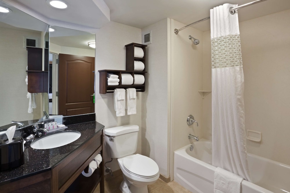 Hampton Inn DuBois - photo 22