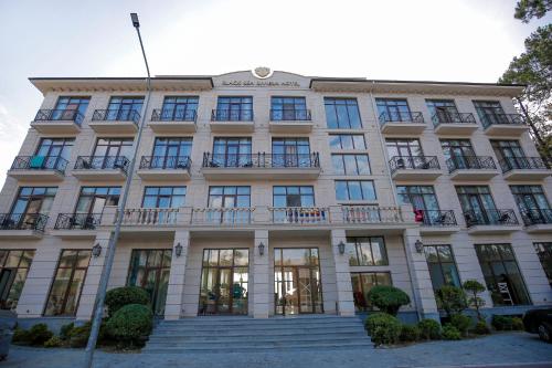 Black Sea Riviera Hotel