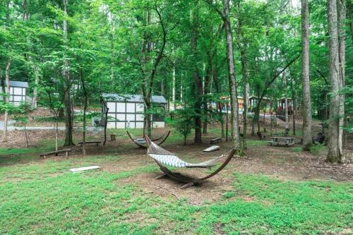 Tiny Home Cottage Near the Smokies #1 Olga - photo 16
