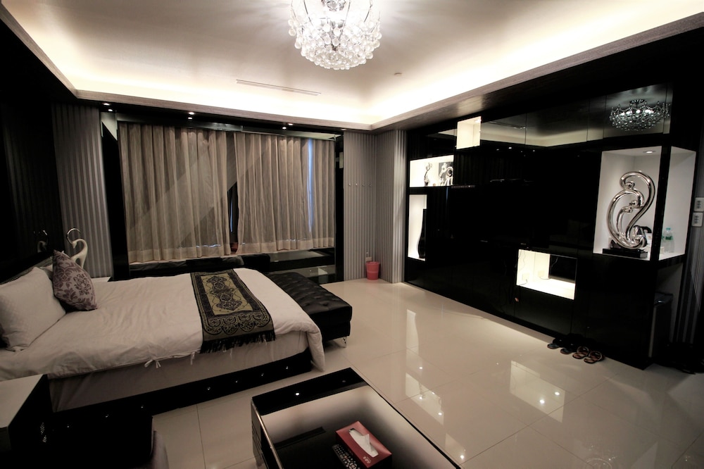 85 Bluesky in Kaohsiung, Republic of China Taiwan