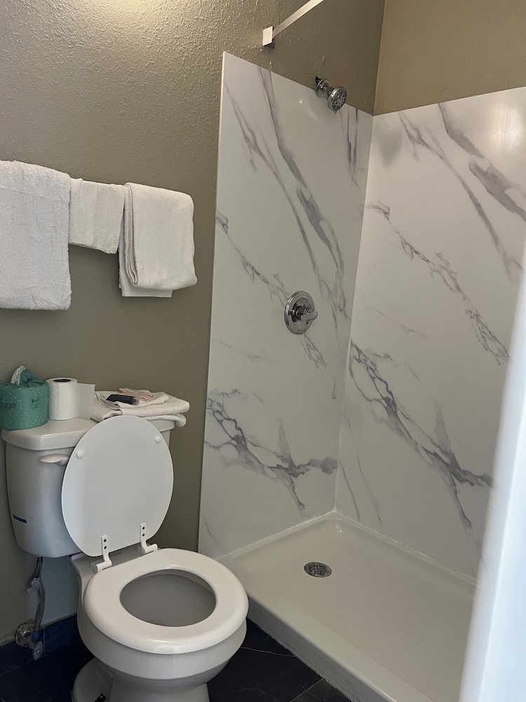 Travel Inn Kingsport - photo 28