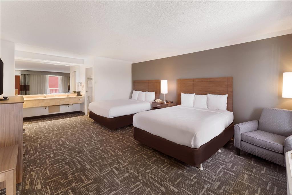 Clarion Hotel Concord Walnut Creek - photo 14