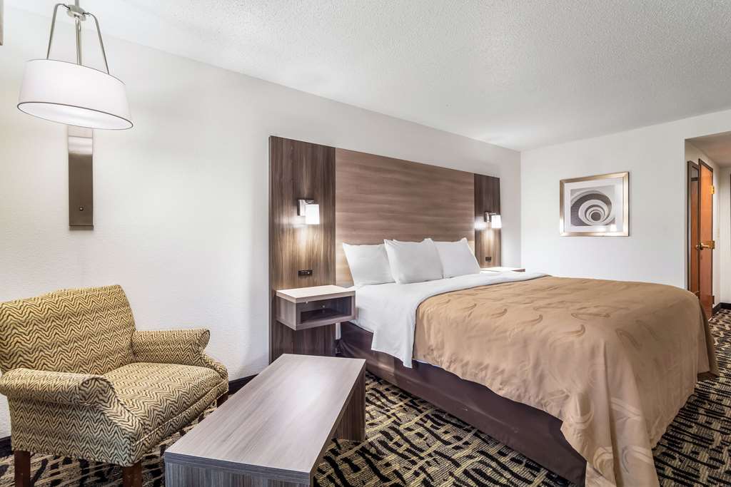 Quality Inn & Suites Augusta I 20 - photo 12