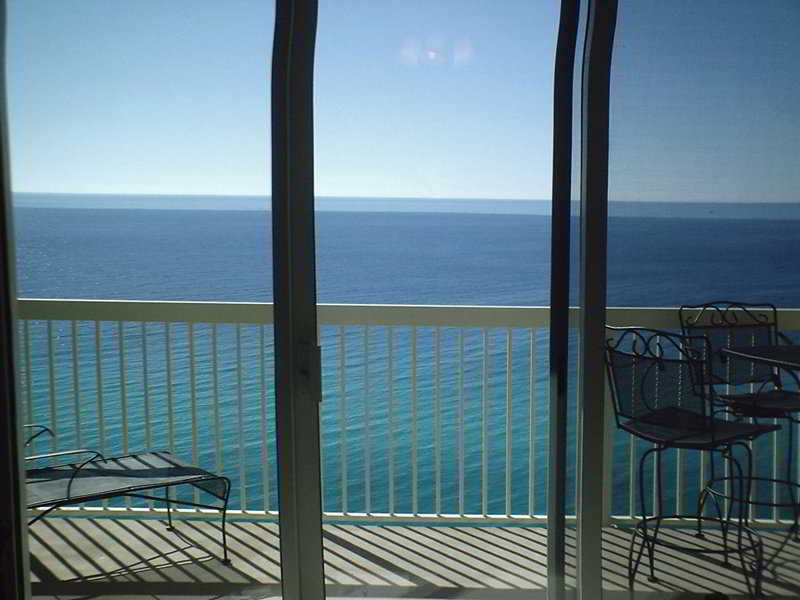 ResortQuest Rentals at Celadon Beach Resort - photo 7