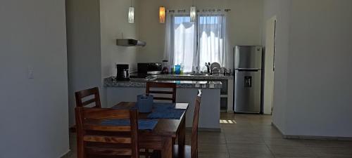 Departamento Marsopas a 5 minutos a pie de Bahía Carrizalillo 4 — 4-Star Luxury Hotel in Puerto Escondido, Mexico