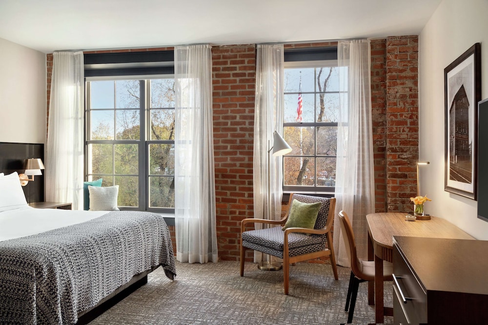 The Wilbur Lititz Tapestry Collection by Hilton - photo 75