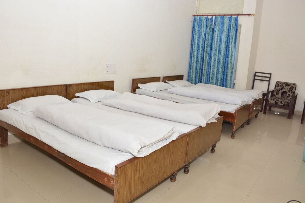 Hotel Drona - carbon neutral hotel in Dehra Dun