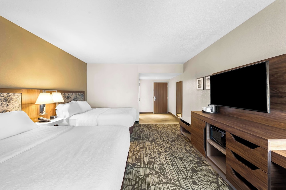 Hampton Inn Dayton Huber Heights - photo 22