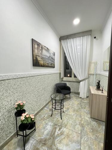 Niko house — 4-Star Luxury Hotel in Naples, Italy