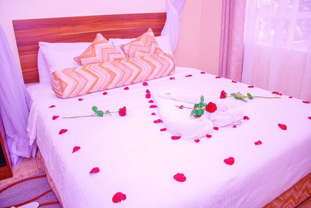 Tea Tot Hotel — Machakos — photo 3