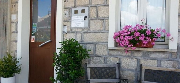 B&B Portacastello — 4-Star Luxury Hotel in Avigliano, Italy