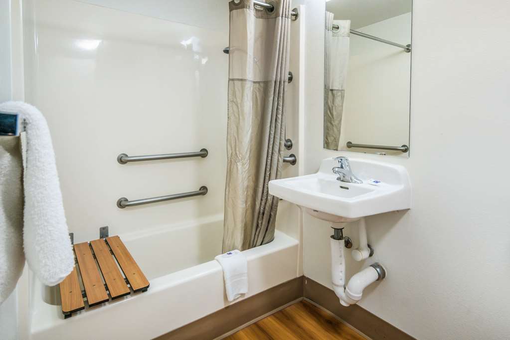 Motel 6 Irving TX Dallas - photo 31