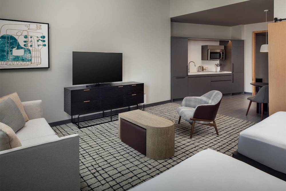 Homewood Suites by Hilton Nashville Downtown the Gulch - photo 6