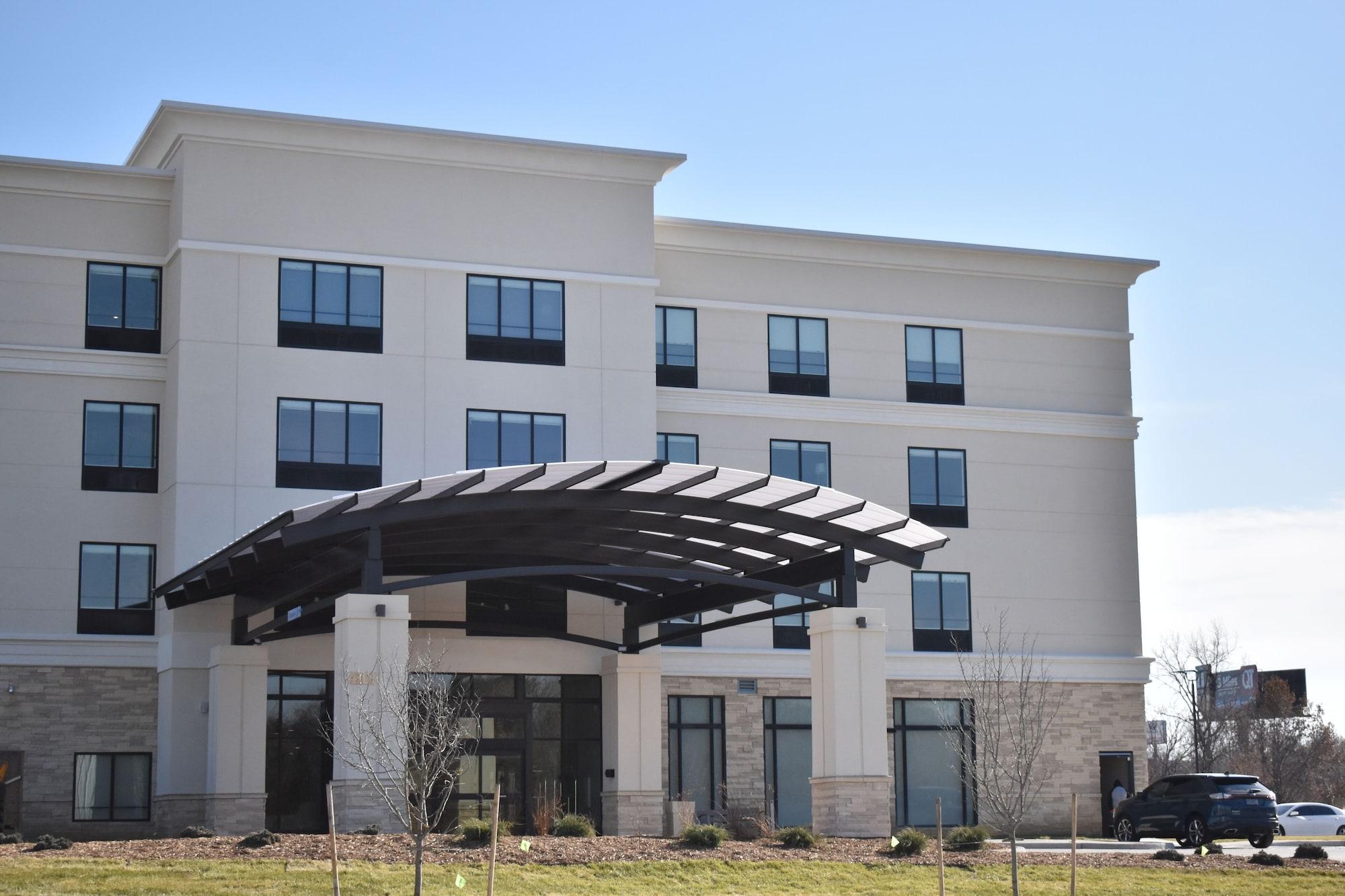 Holiday Inn Kansas City Northeast by IHG - photo 6