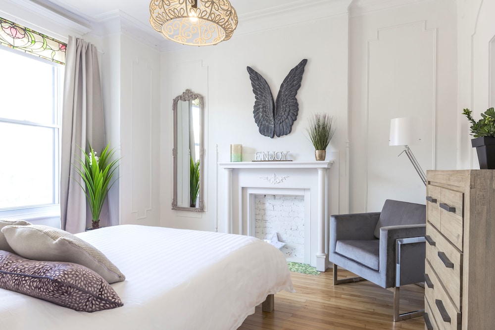 Eastdown Annexe - carbon neutral hotel in Totnes
