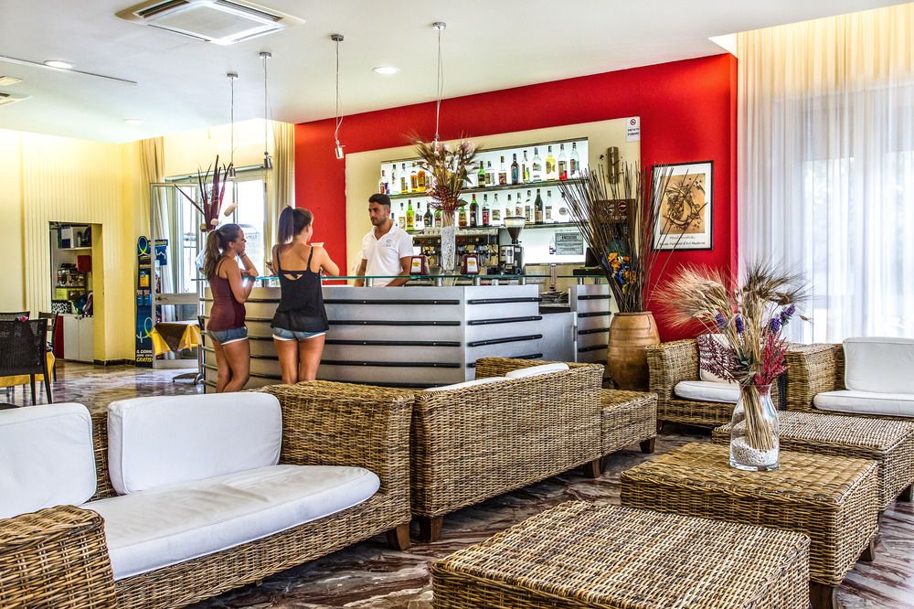 Hotel Consul Family Hotel — hotel in Riccione