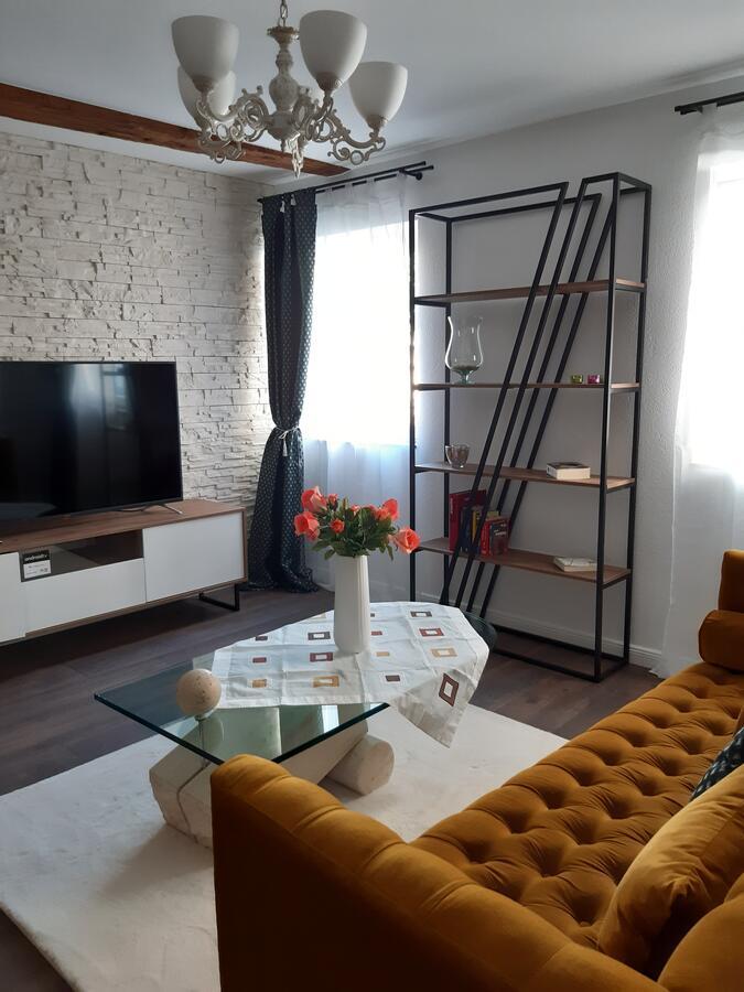 Rome Apartment 15007732 — Rheineck