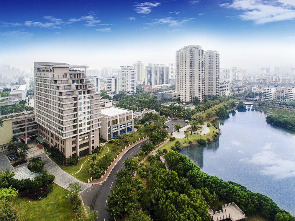 Hainan University International Academic Exchange Center Hotel in Haikou, People's Republic of China
