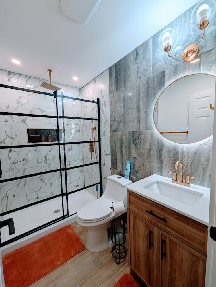 10 Burnett Ferry Rd in Rome, United States